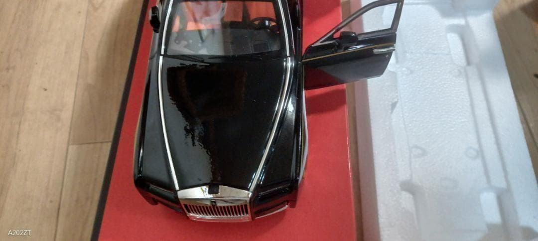 【赤字換金セール1:18スケール 特大サイズ ロールス・ロイス ファントム