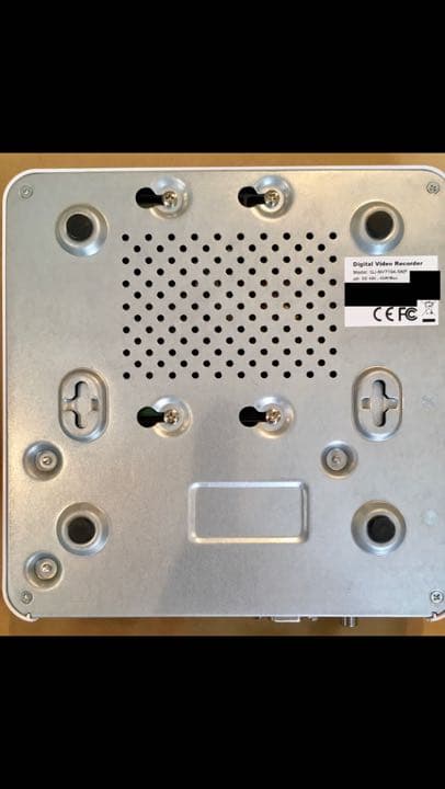 グラスフィア 4chネットワークビデオレコーダー<4ポートPoE給電内蔵>