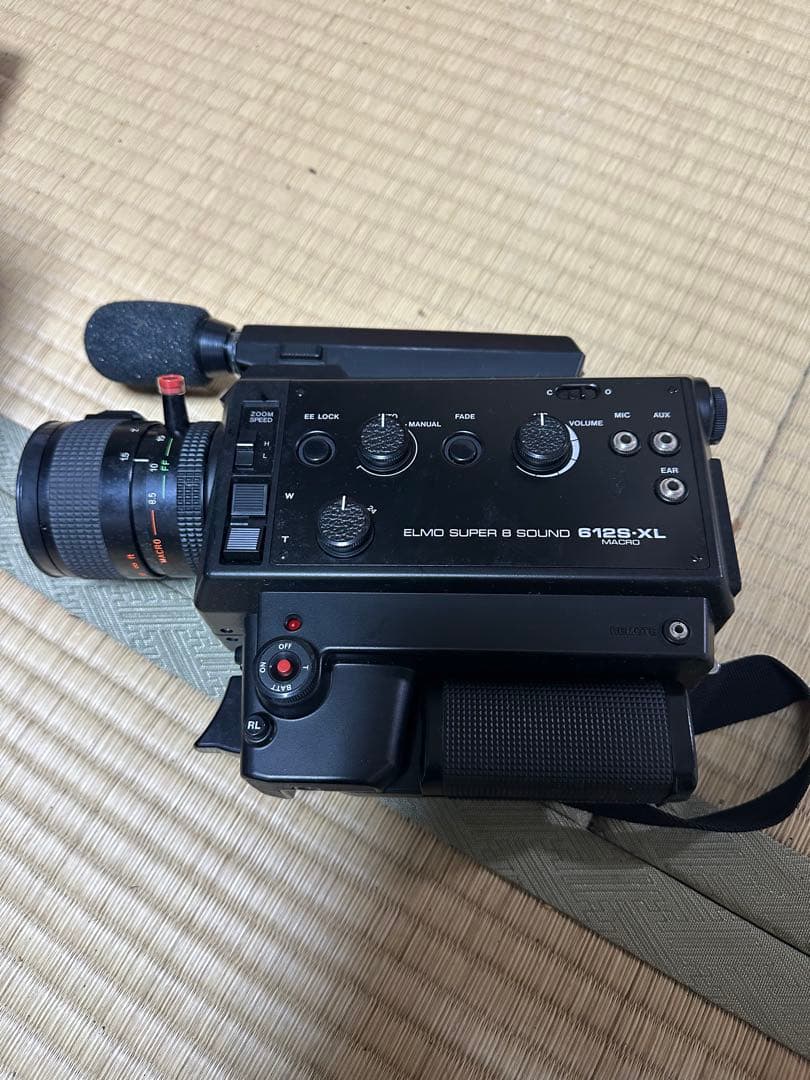 Elmo Super 8 Sound 6128 XL フィルムカメラ