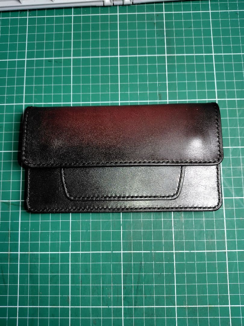 ハンドメイド　牛ヌメ革　ロングトラッカーウォレット