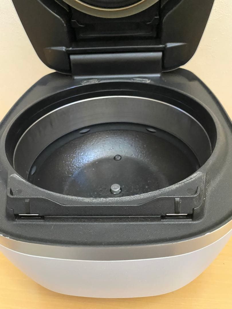 良品　タイガー圧力IH炊飯器　JPH-KS10 マットホワイト　2020年製